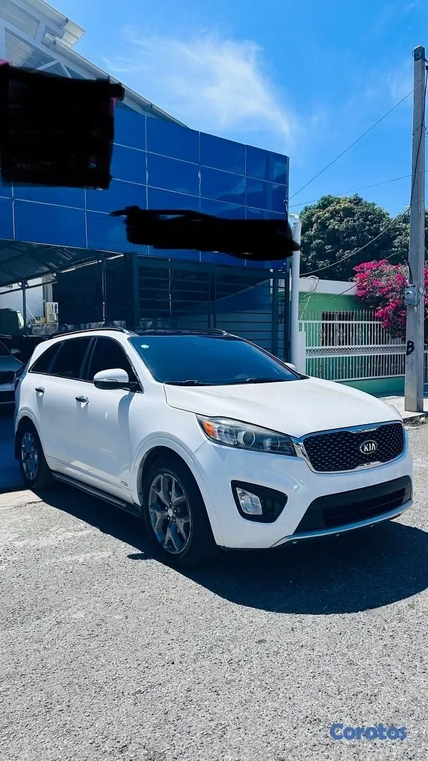 jeepetas y camionetas - Se vende Kia Sorento 2016 SX 11