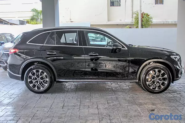 jeepetas y camionetas - Mercedes-Benz Clase GLC 200 2026 5