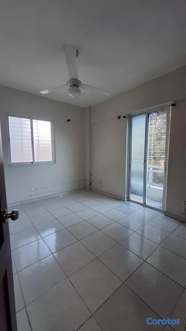 apartamentos - venta de apartamento 3er nivel de 135mts en la avenida independencia  8