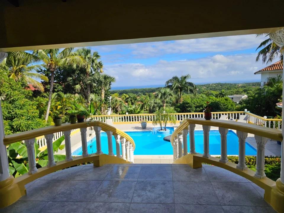 casas - Villa con Vistas Panorámicas al Caribe en Sosúa 4