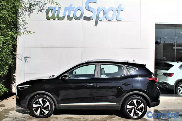 jeepetas y camionetas - MG ZS EV 2026 4