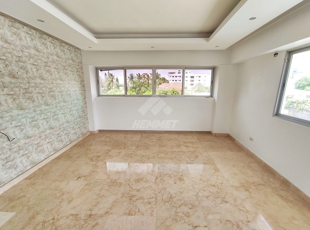 apartamentos - APARTAMENTO 220MTS2 CON FAMILY ROOM Y 3 PARQUEOS LA ESMERALDA SANTIAGO  1