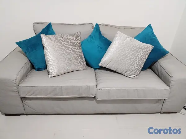 muebles y colchones - Sofá gris – 2 plazas – con cojines 3