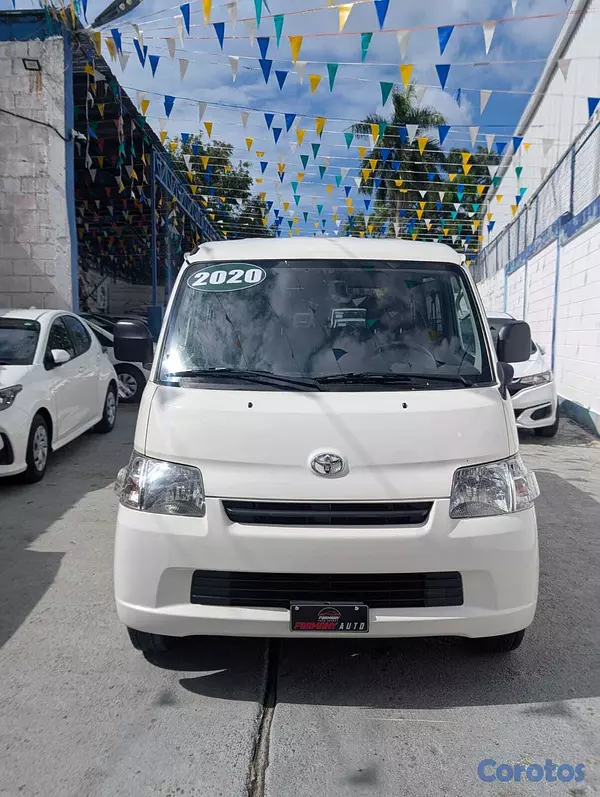 jeepetas y camionetas - TOYOTA TOWN ACE 2020 3