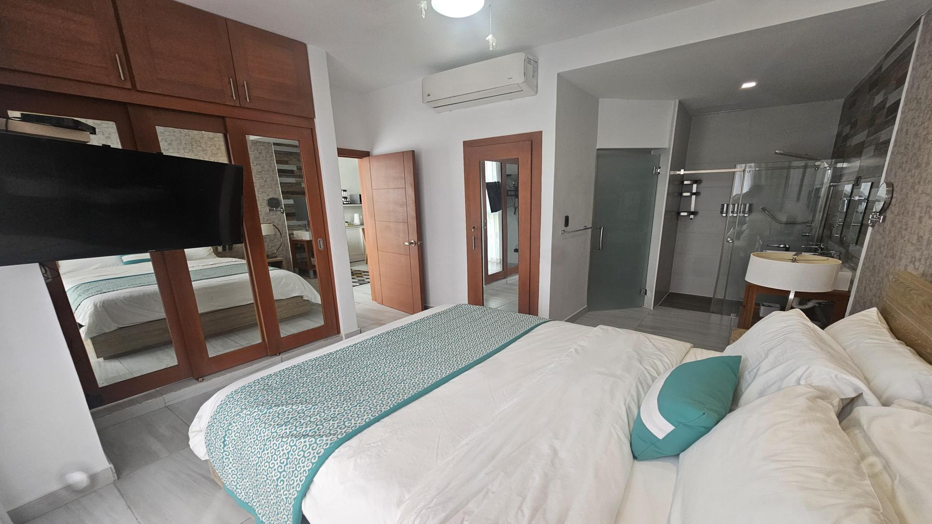 apartamentos - Apartamento Amueblado con estudio en Piantini 2