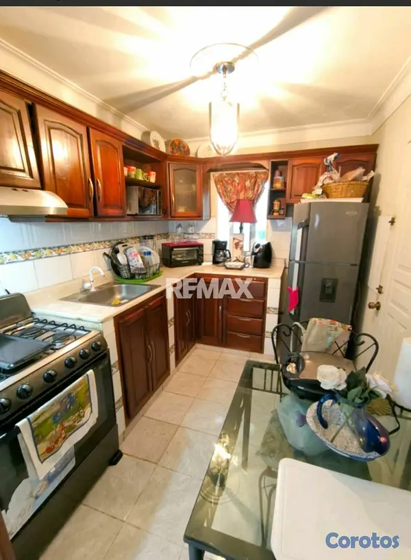 casas - en venta casa en reparto los 3 ojos 5