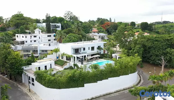 casas - Casa Tipo Mansion en Arroyo Hondo III 5