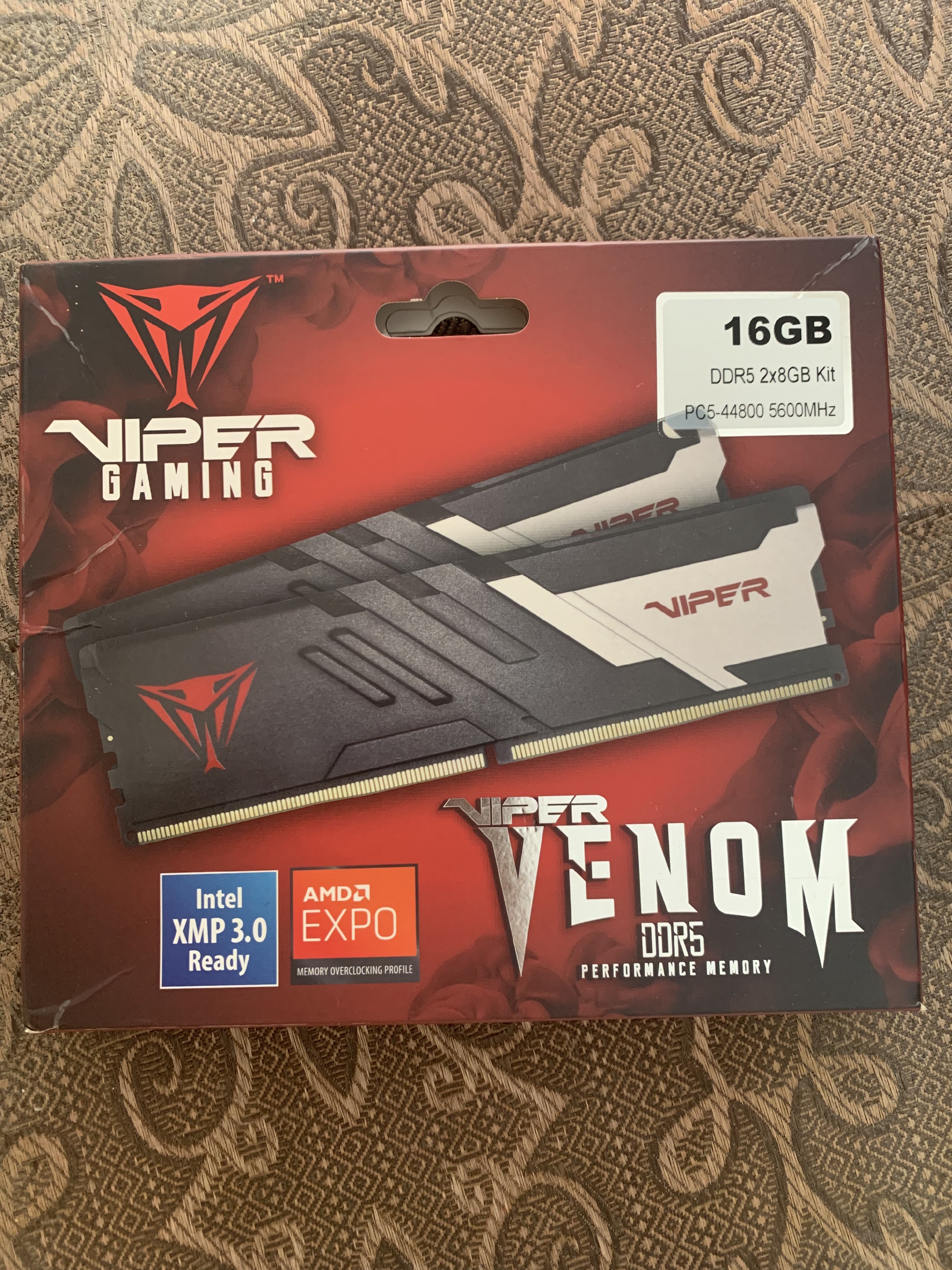 computadoras y laptops - MemoriasRAMVIPERVENOMDDR516GB Kit(2x8GB)5600MT/Scompatiblecon Intel XMP/AMD Expo 0