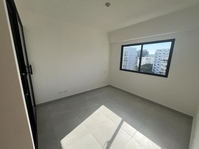 apartamentos - Apartamento en venta #24-1157 ascensor, balcón, seguridad. 2