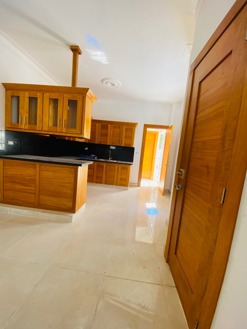 casas - CASA EN VENTA EN SANTIAGO DE LOS CABALLEROS PRÓXIMO ANTONIO OCHOA  6