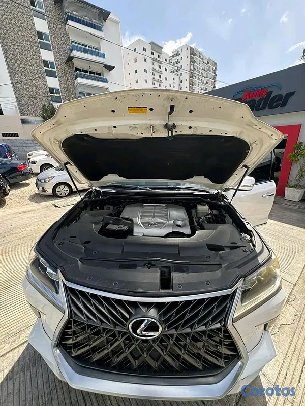 jeepetas y camionetas - lexus LX 570 2016 super sport  4