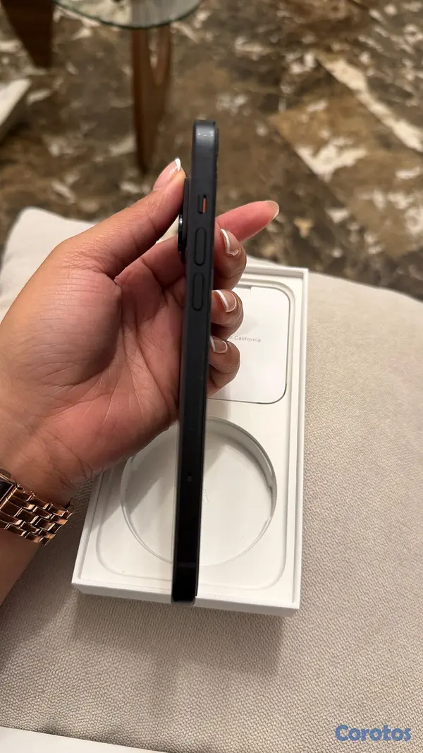 celulares y tabletas - iPhone 15 plus 128 GB 4