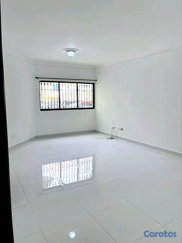 apartamentos - Vendo Apartamento 1er Nivel Renacimiento  5