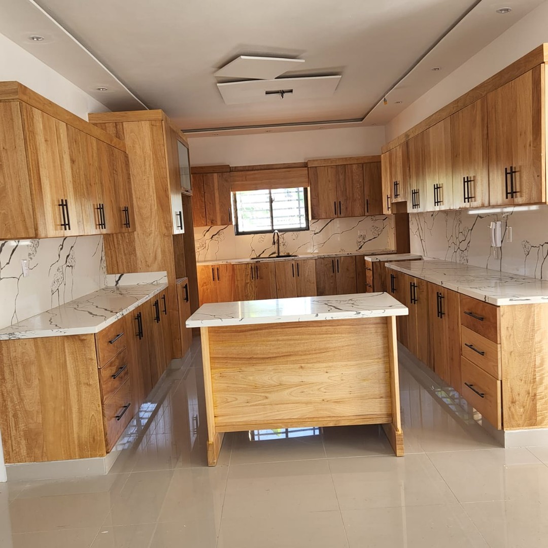 casas - Vendemos hermosa casa nueva, lista para entregar en la 27 de Febrero, Santiago. 3