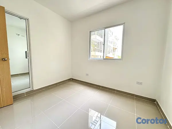 apartamentos - APARTAMENTO EN VENTA PRÓXIMO A LA EMBAJADA AMERICA 7