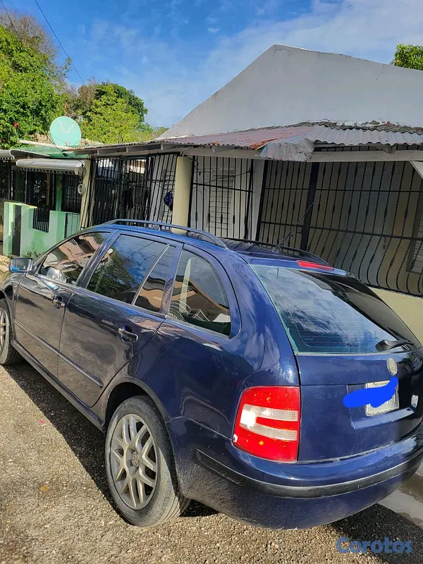 carros - skoda favia 2006 5