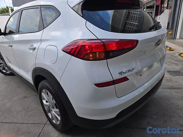 jeepetas y camionetas - HYUNDAI TUCSON 2020 BLANCO DIESEL 4