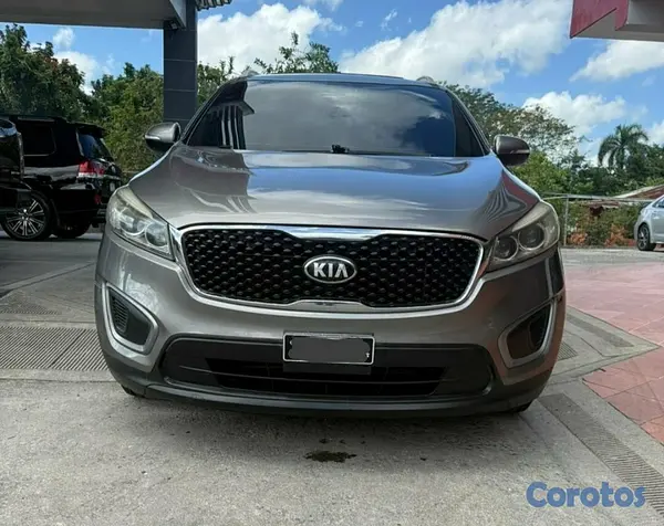 jeepetas y camionetas - 2016 Kia Sorento 3 Filas V4 5