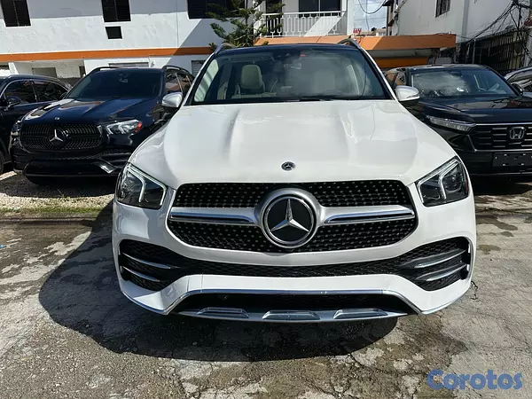 jeepetas y camionetas - Mercedes Benz GLE 350 año 2022  3