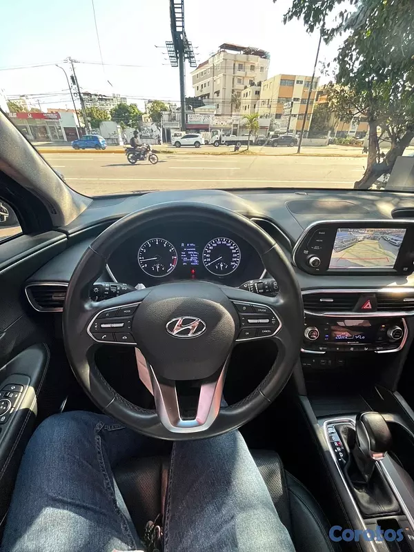 jeepetas y camionetas - Hyundai Santa Fe 2020 4