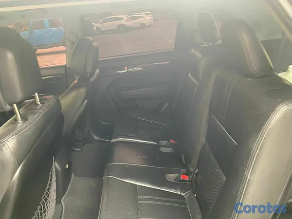 jeepetas y camionetas - Kia Sorento EX 2012 RD$ 500,000 5