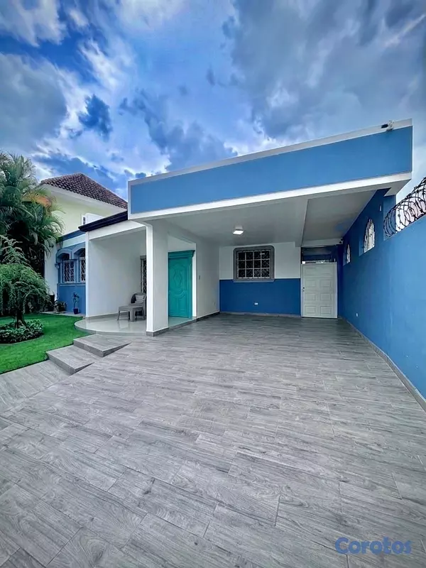 casas - Casa en venta en las Carolinas calle 10 6