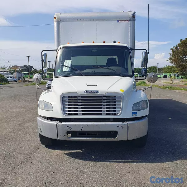 camiones y vehiculos pesados - Se vende FREIGHTLINER 2013. 19