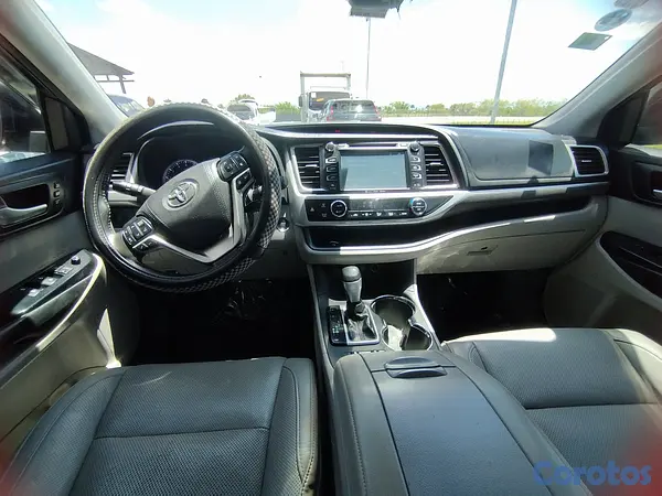jeepetas y camionetas - 2017 Toyota Highlander Limited  9