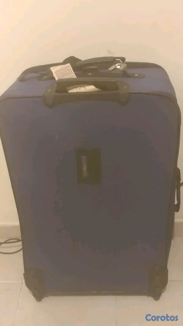 carteras y maletas - Maletas grandes como nueva importada  2