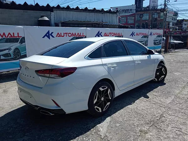 carros - HYUNDAI SONATA NEW RISE 2018 BLANCO 4