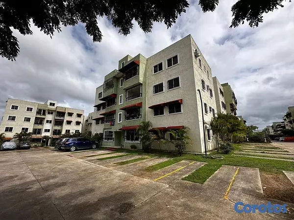 apartamentos - venta de apartamento primer piso con 2 parqueos próximo a la avenida ecología  2