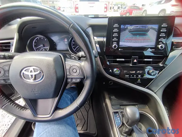 carros - 2023 Toyota Camry SE 4x4  3