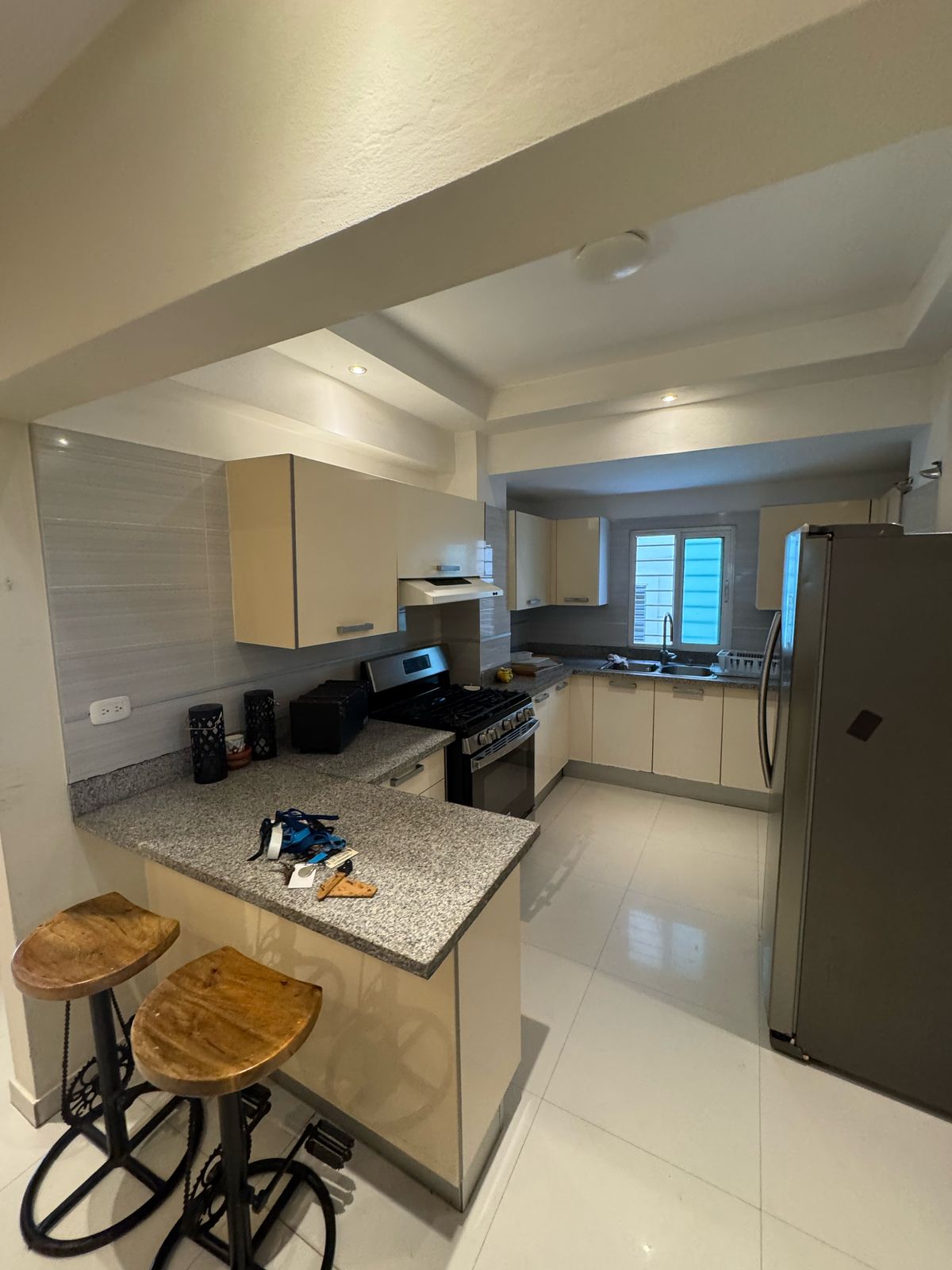 apartamentos - Alquiló con línea blanca Mirador Norte 2do nivel c 5