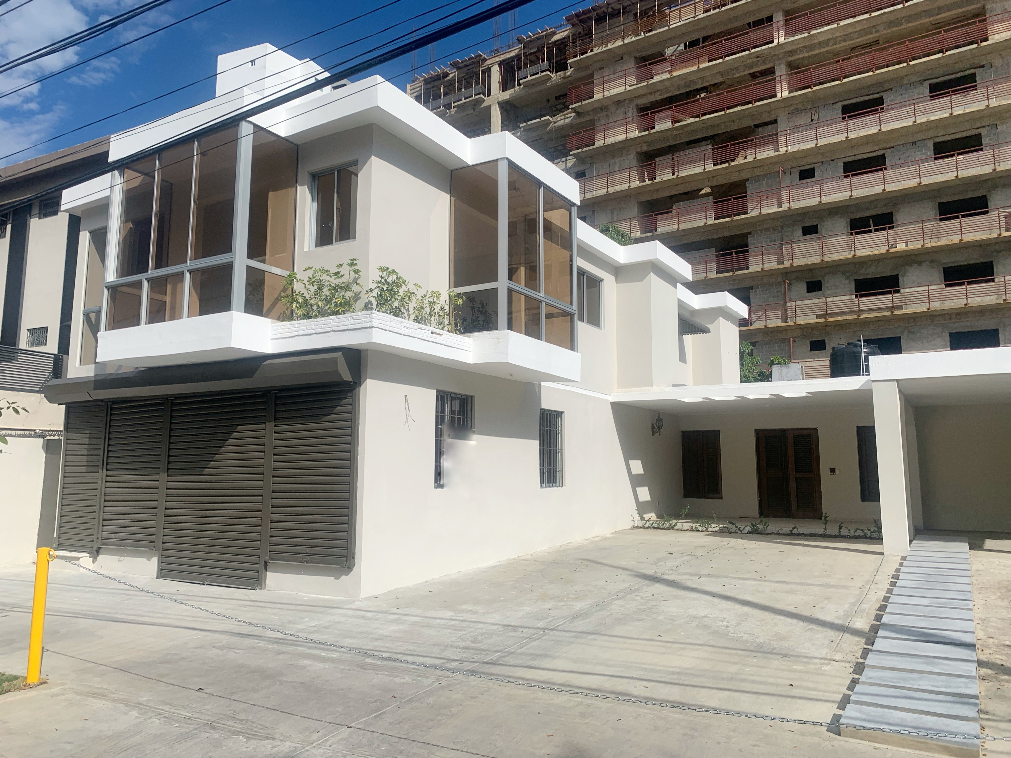 oficinas y locales comerciales - Local céntrico en Bella vista  8