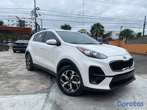 jeepetas y camionetas - Kia Sportage LX 2021 2