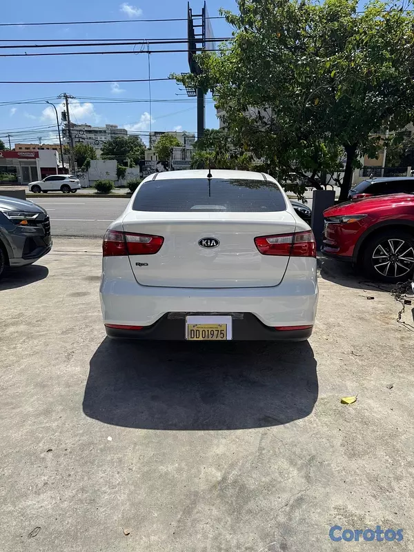 carros - Kia Rio LX 2016 8