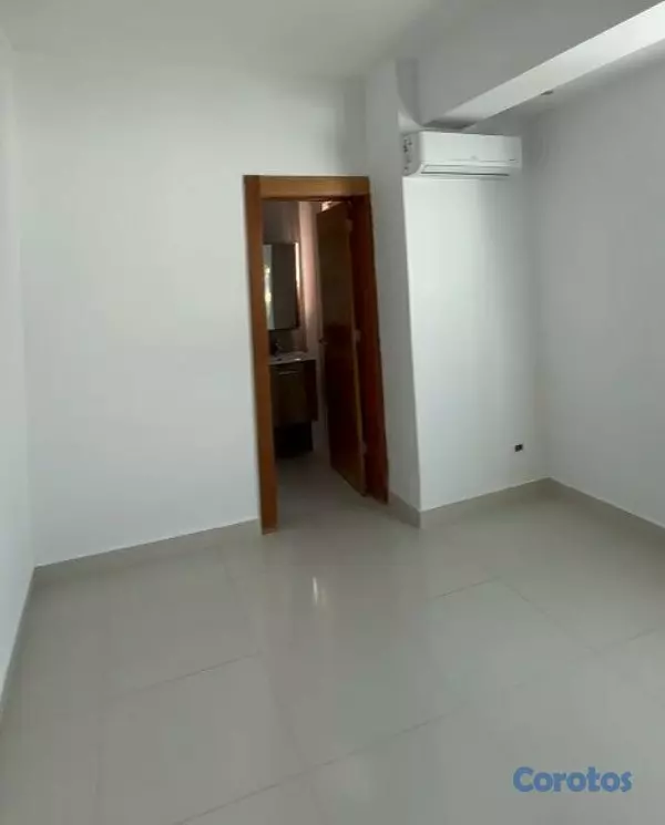 apartamentos - Alquilo Hermoso apartamento de 2 hab. en Renacimiento 4