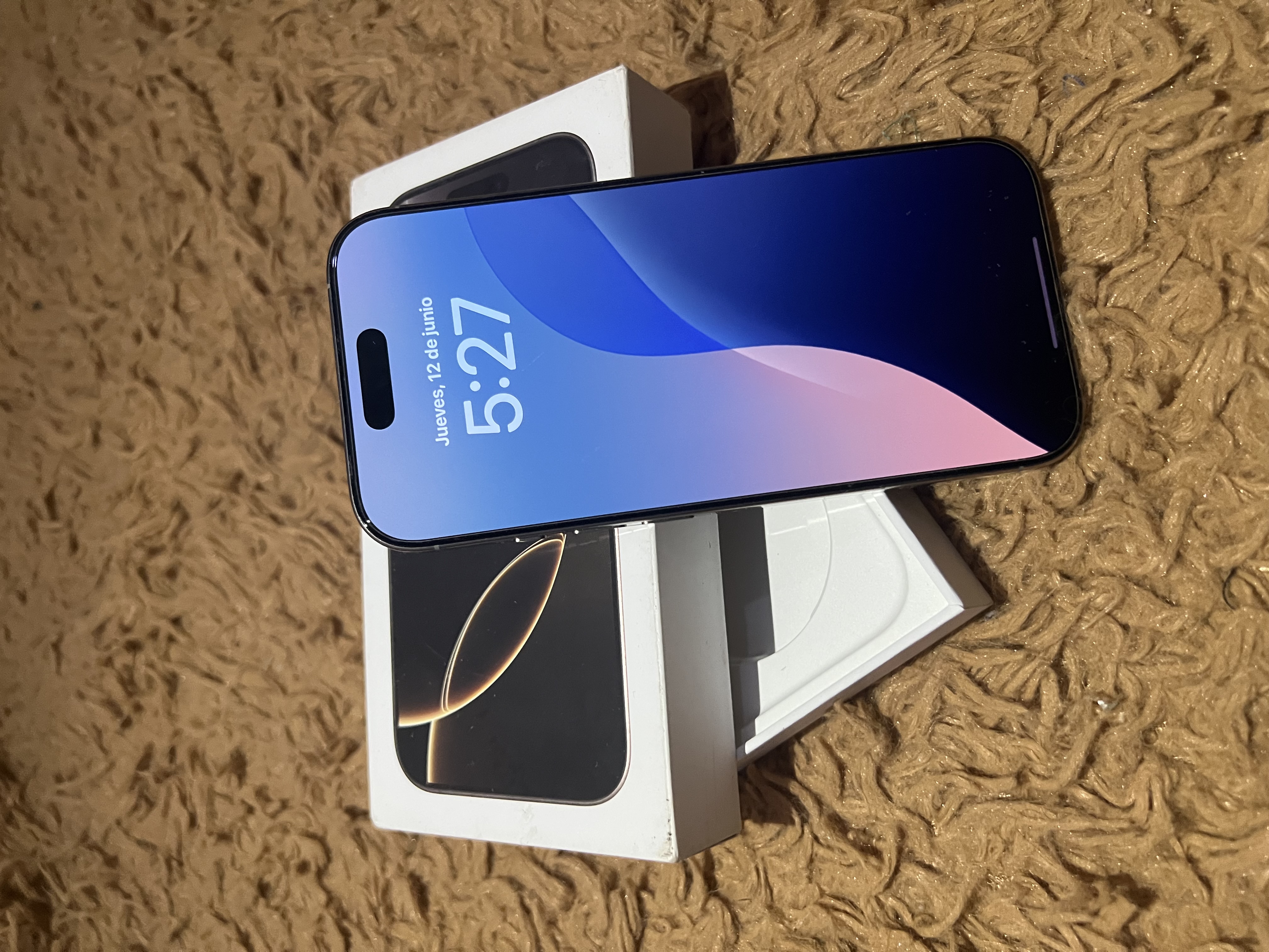 celulares y tabletas - Nuevo en su caja incluye sus accesorios 