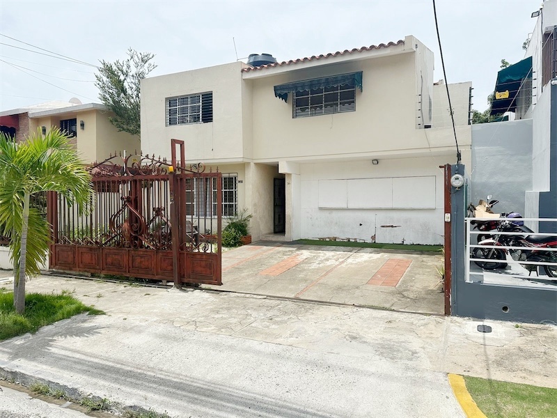 casas - Casa céntrica de dos niveles  7