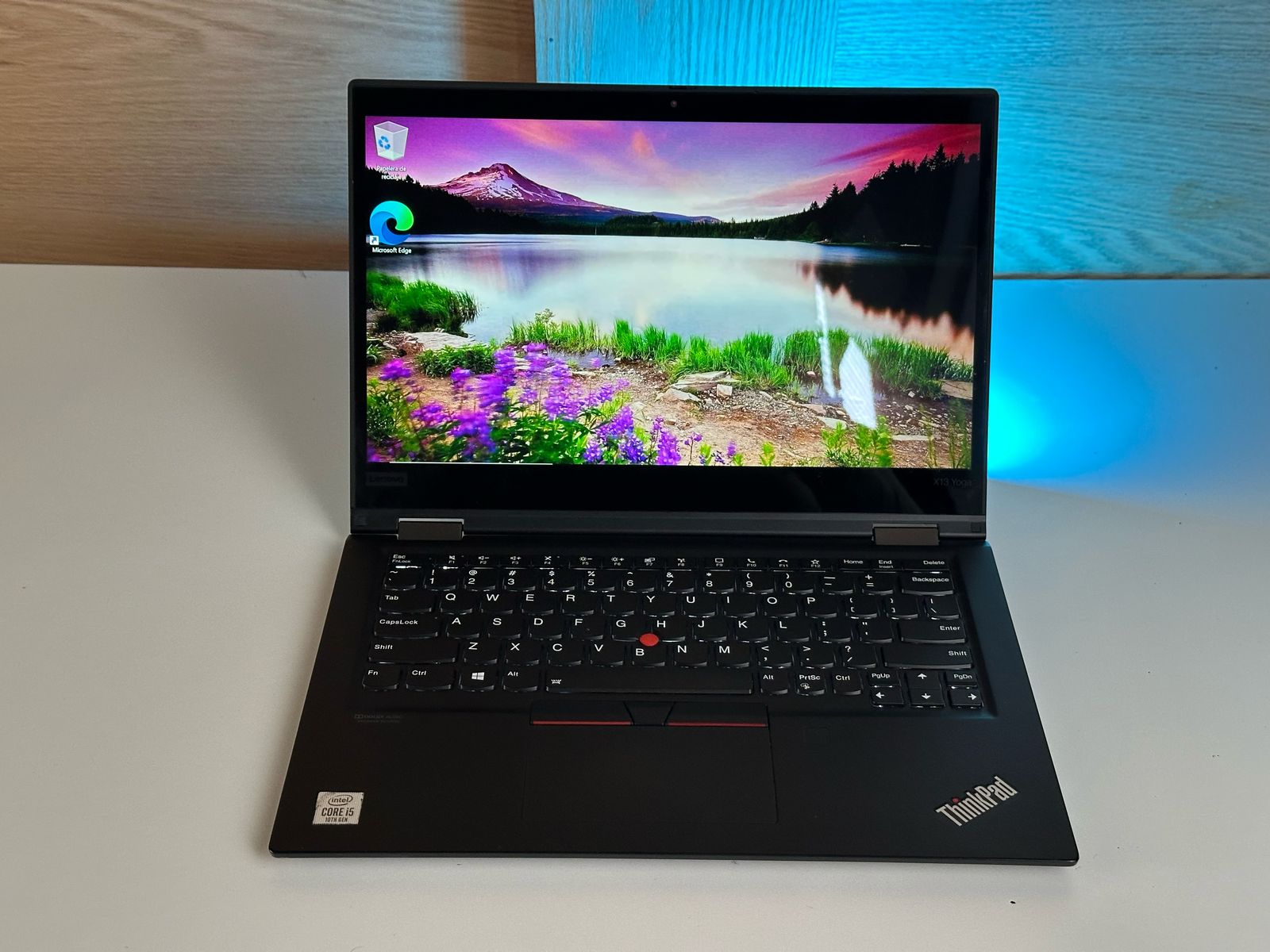 computadoras y laptops - Laptop Lenovo Yoga 10th Gen Touch , incluye Lapiz! 2