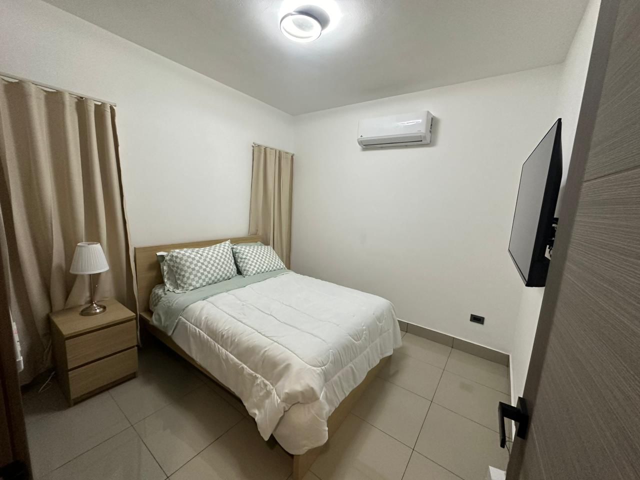 casas vacacionales y villas - Villa de 3 Habitaciones con Piscina y Terraza 206482 5