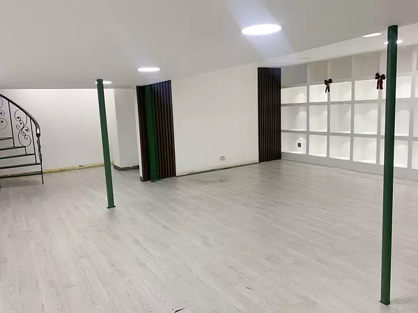 oficinas y locales comerciales - Local en Piantini  9