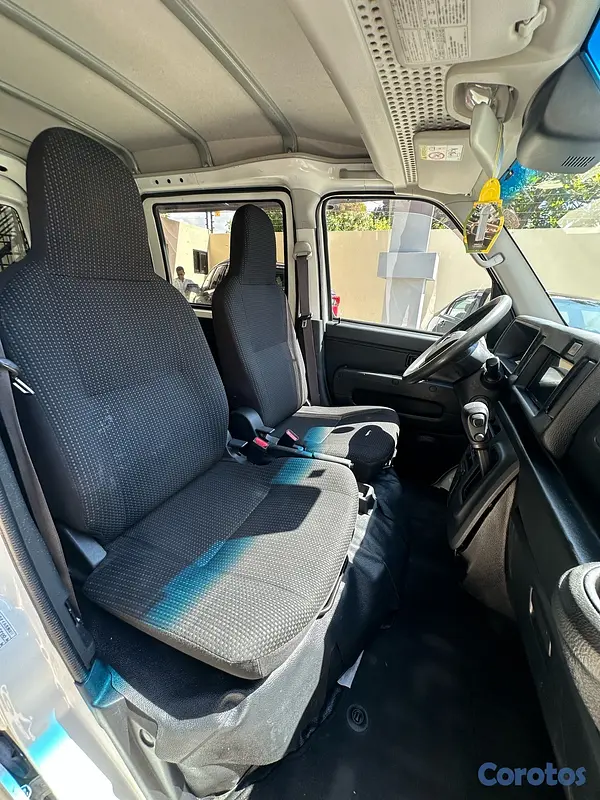 otros vehiculos - TOYOTA PIXIS 2020 5