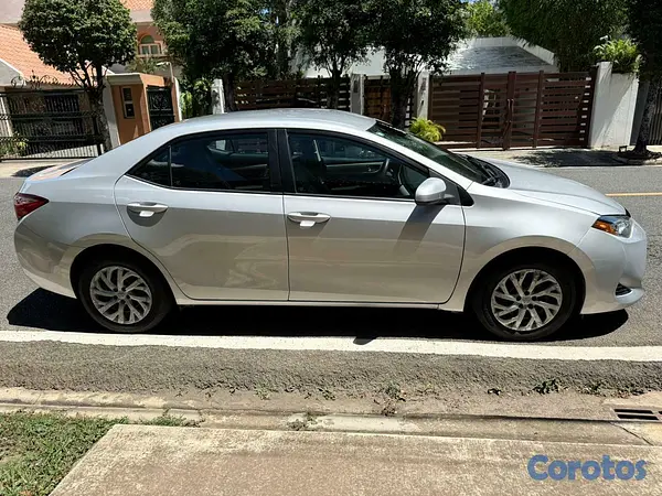 carros - Toyota Corolla LE 2019 11