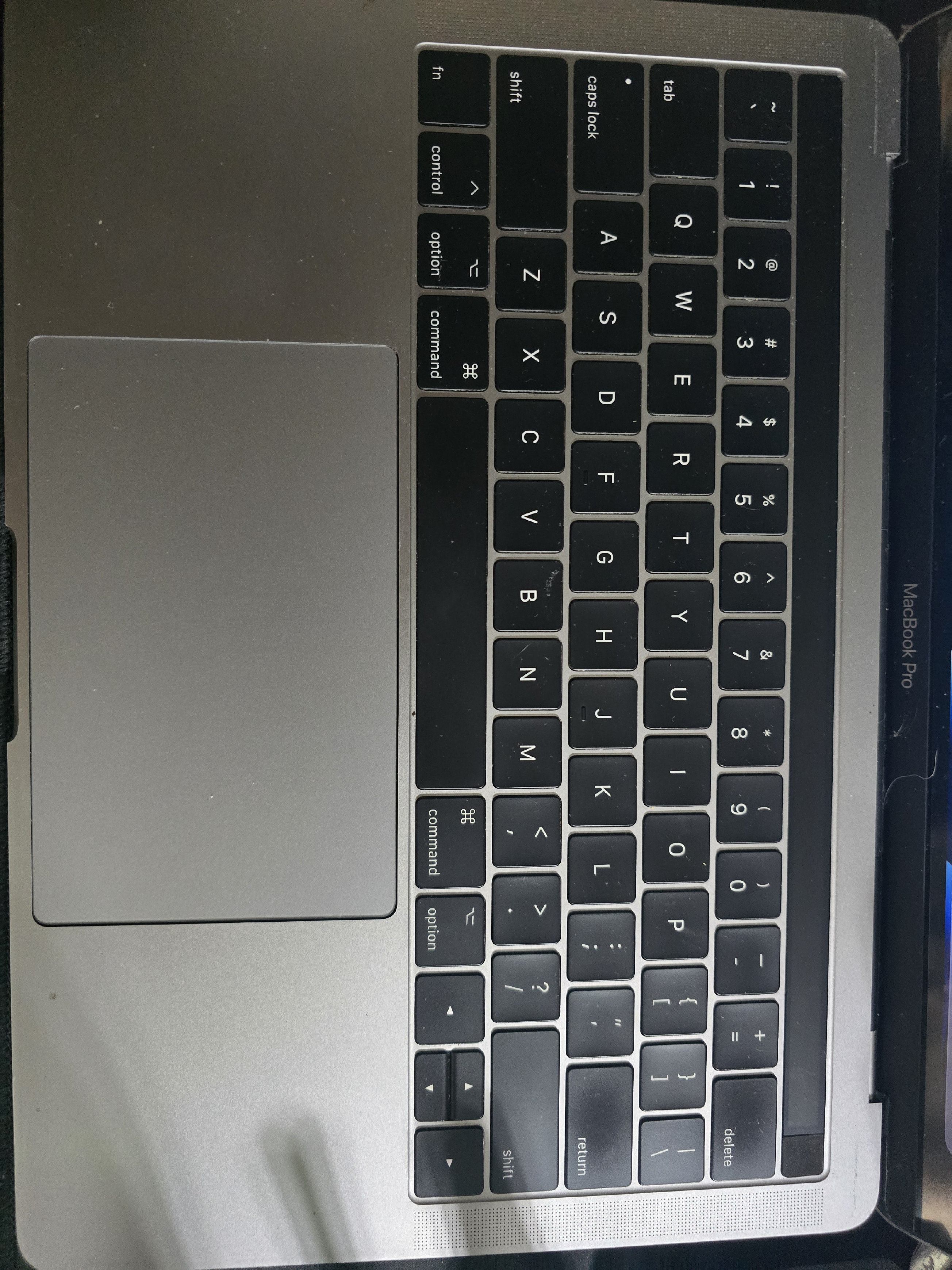 computadoras y laptops - Macbook Pro 2017 0