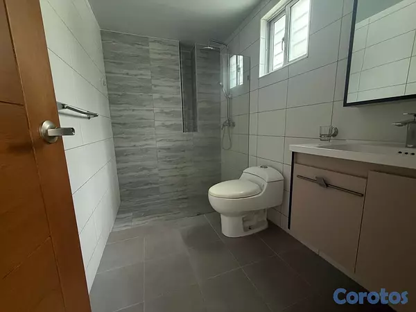 apartamentos - vendo en el millón pis 4 tres habitaciones 2.5 baños dos parqueo balcón servicio 13
