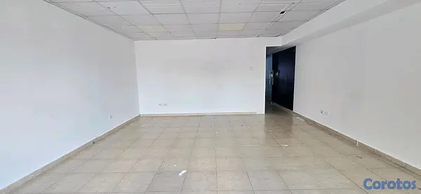 oficinas y locales comerciales - locale para oficinas en plaza comercial  4