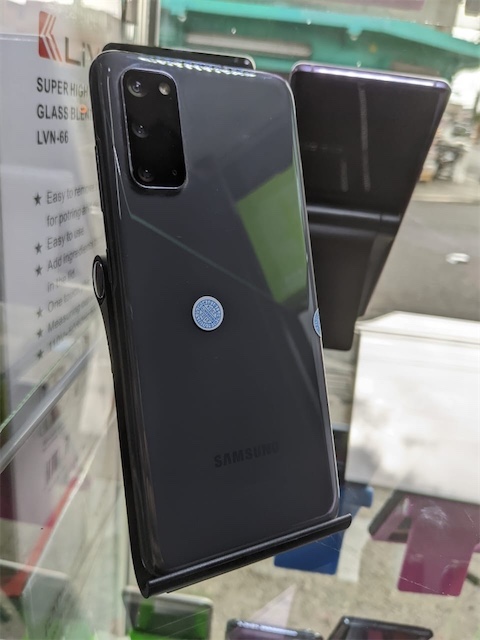 celulares y tabletas - Sansung s20 5G 0