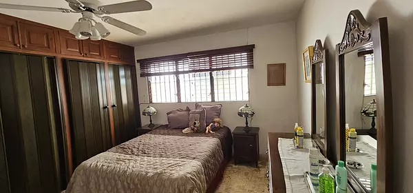 casas - VENDO CASA EN LA 📍CASTELANA SD. DISTRITO NACIONAL  7