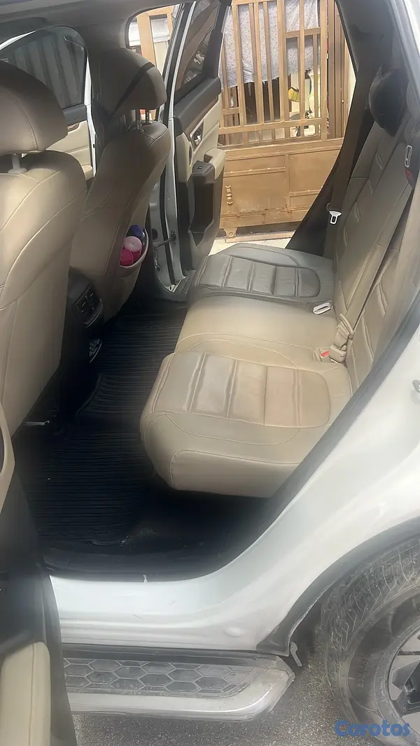 jeepetas y camionetas - CR-V blanco perla 30,600 millas  3